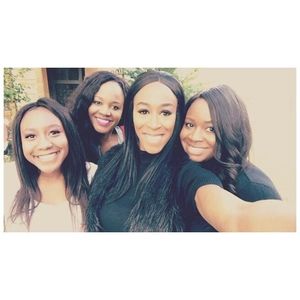 Meet your Posher, Samecia